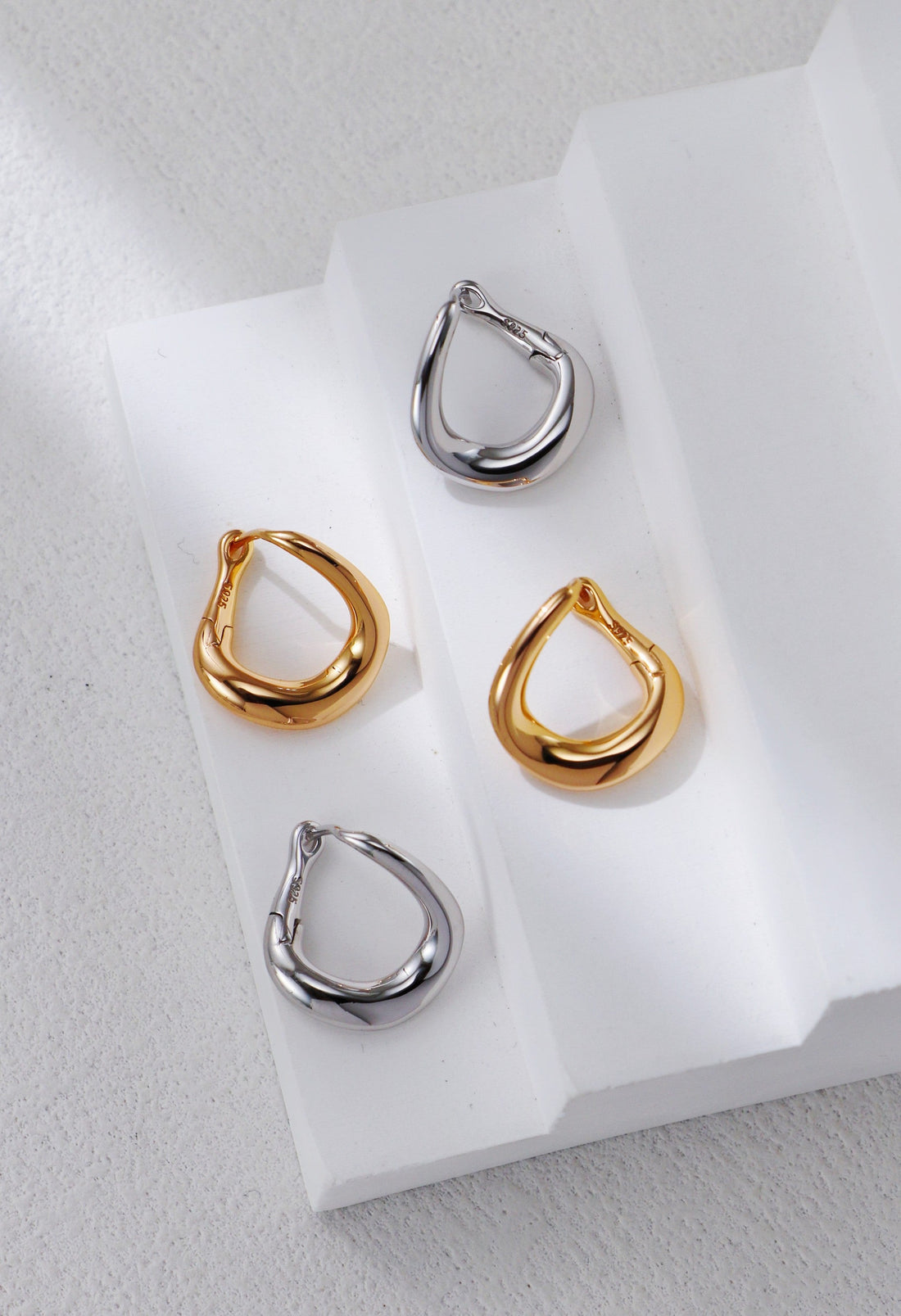 🌟Top 5 Jewelry Trends for Women in 2025
