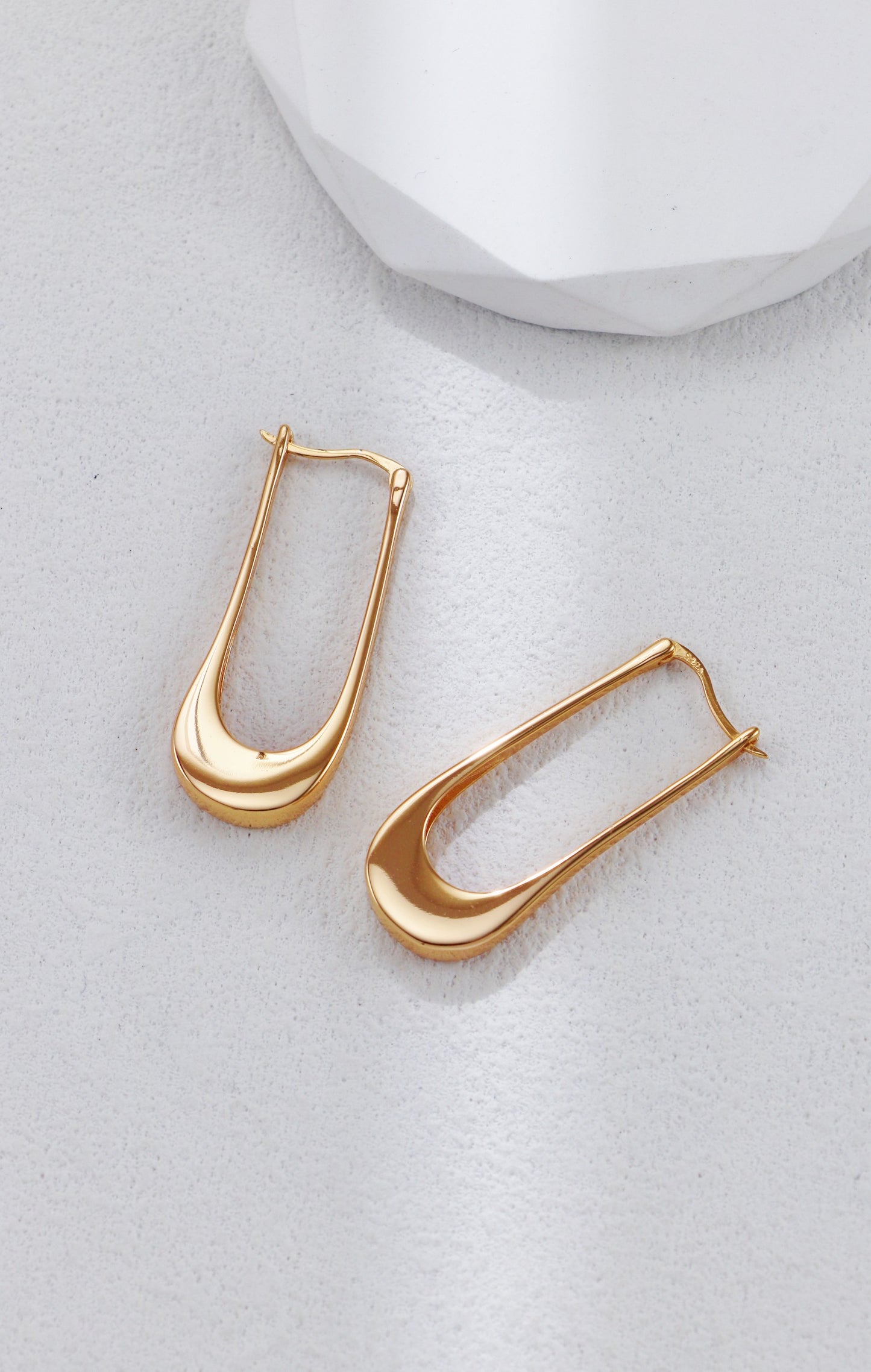 Tide Curve Earrings | 925 Sterling Silver / Gold Plated – Silent Sea Series