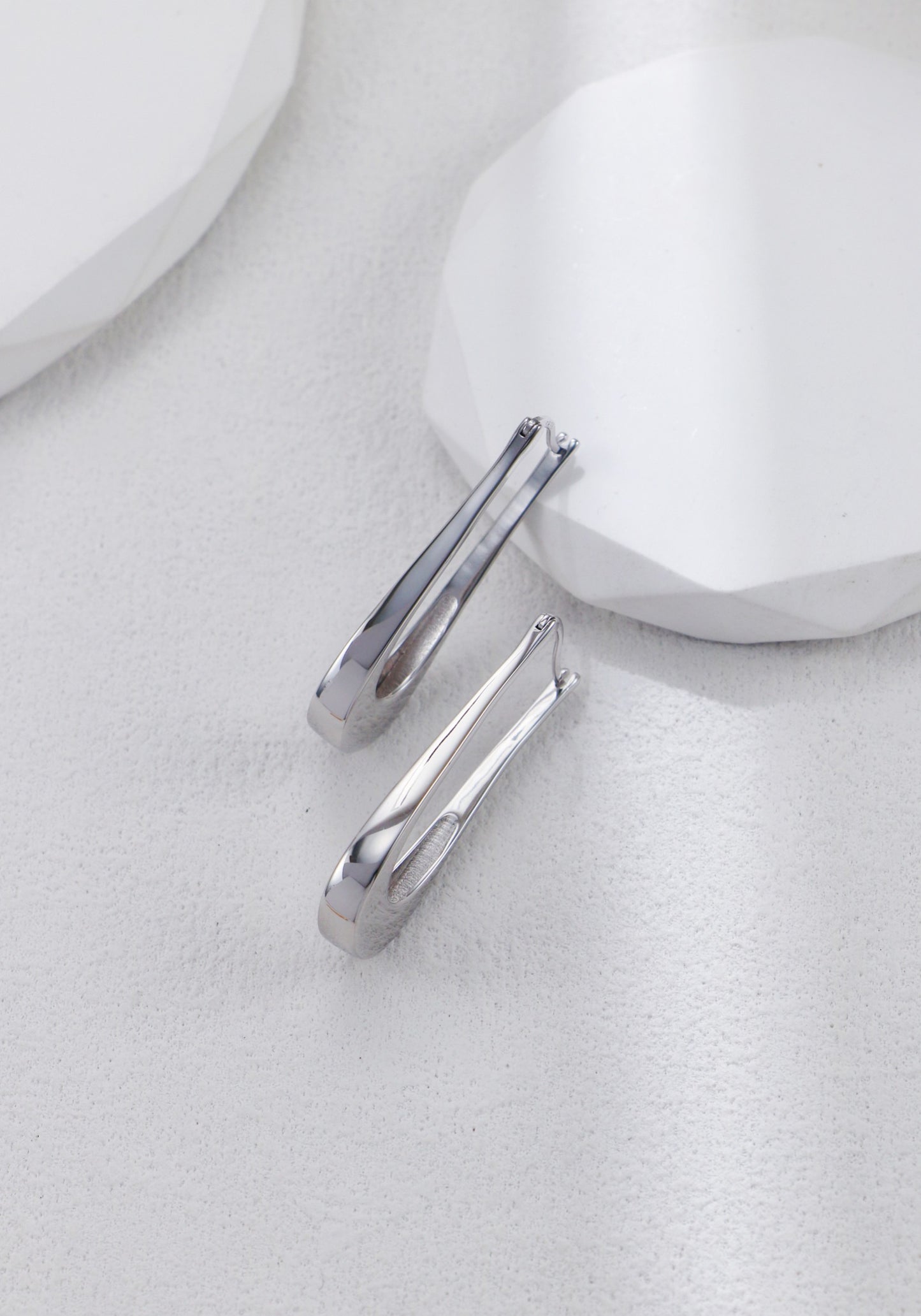 Tide Curve Earrings | 925 Sterling Silver / Gold Plated – Silent Sea Series
